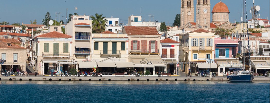 View of the Harbor of Aegina, Greece by Wikimedia User:Jebulon, CC0